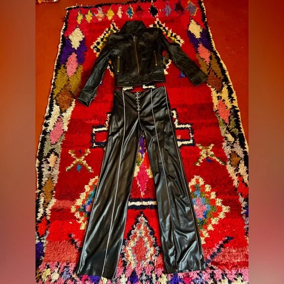 Deadstock 70s Vintage Fredricks of Hollywood Liquid Faux Leather studded Pants - Picture 3 of 12